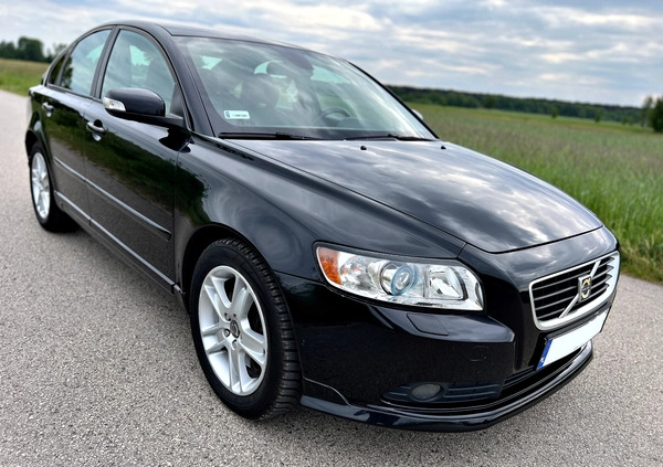 Volvo S40 cena 21900 przebieg: 272000, rok produkcji 2007 z Suchowola małe 211